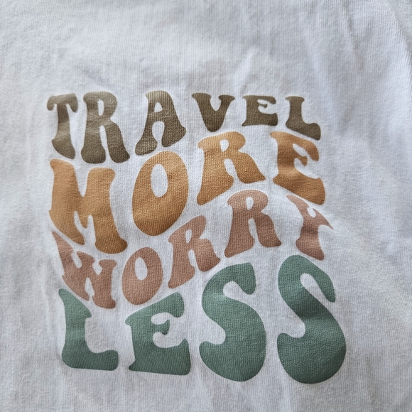 Travel more worry less oversized tee - Picture 5 of 8